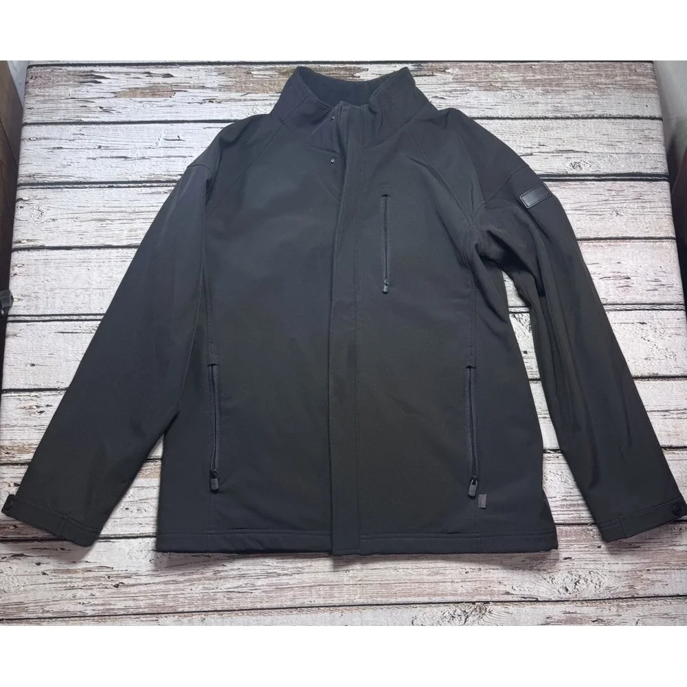Tumi Black Soft Shell Fleece Lined Jacket Men's Large‎